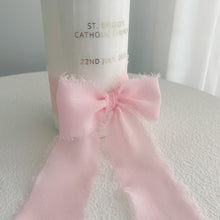 Load image into Gallery viewer, Icon Frayed Chiffon Candle