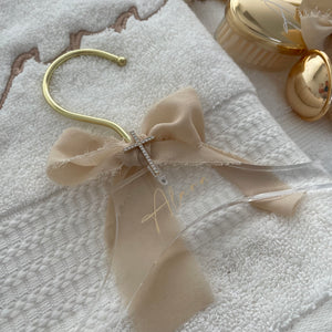 Frayed Chiffon Acrylic Coat Hanger