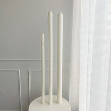 Load image into Gallery viewer, Julia Candle