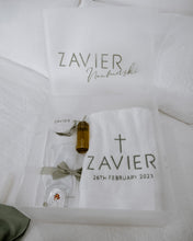 Load image into Gallery viewer, Bath Towel with Embroidery