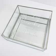 Load image into Gallery viewer, Gold Trim Mirror Stefana Box